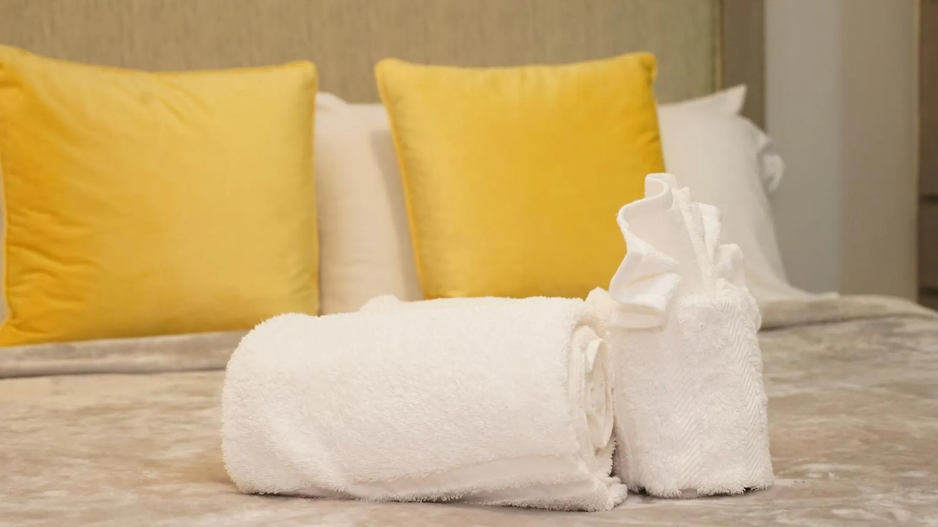 Aparthotel La Placita Suites Hotel-Suite 205 San Juan