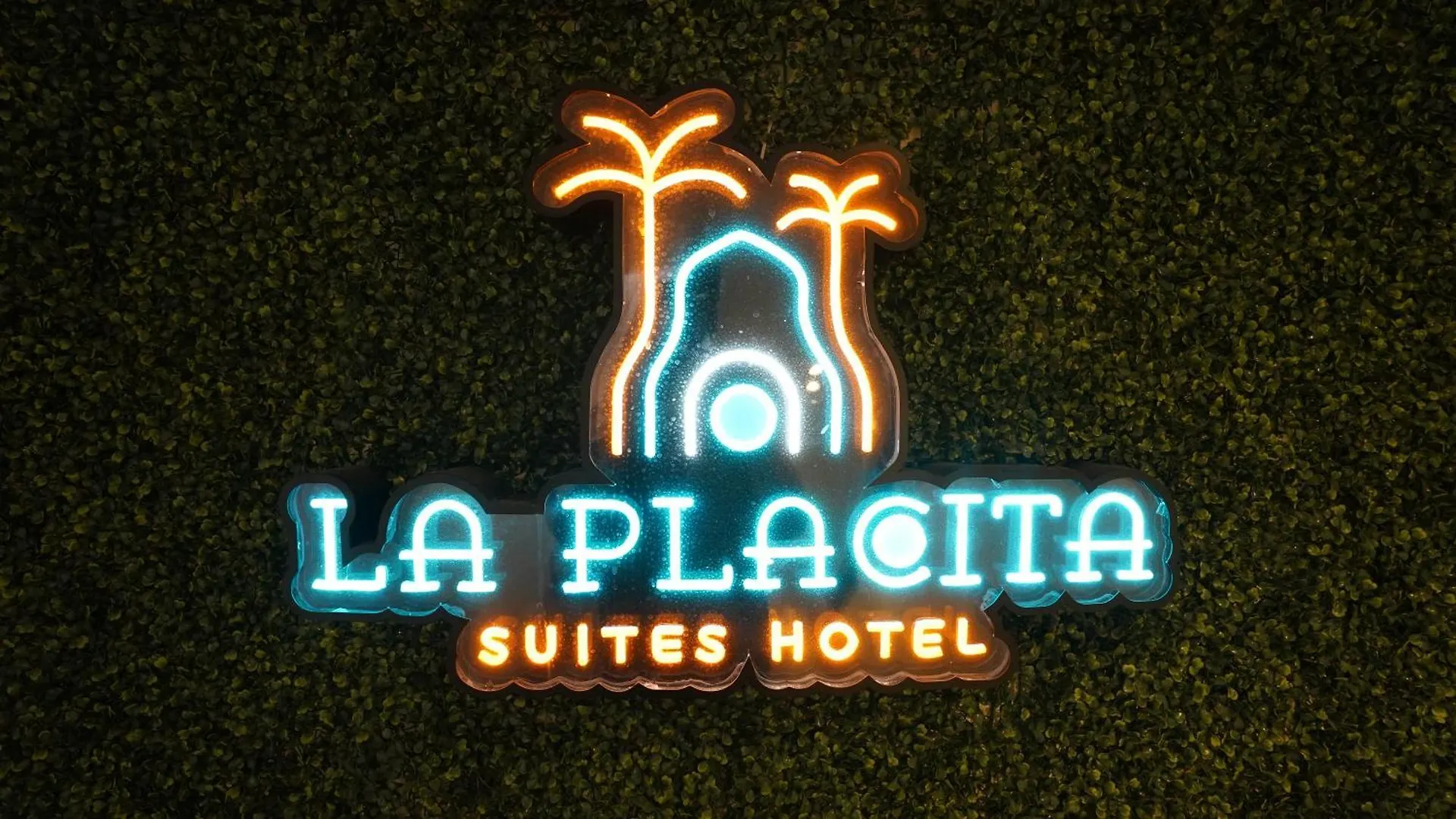 La Placita Suites Hotel-Suite 205 San Juan