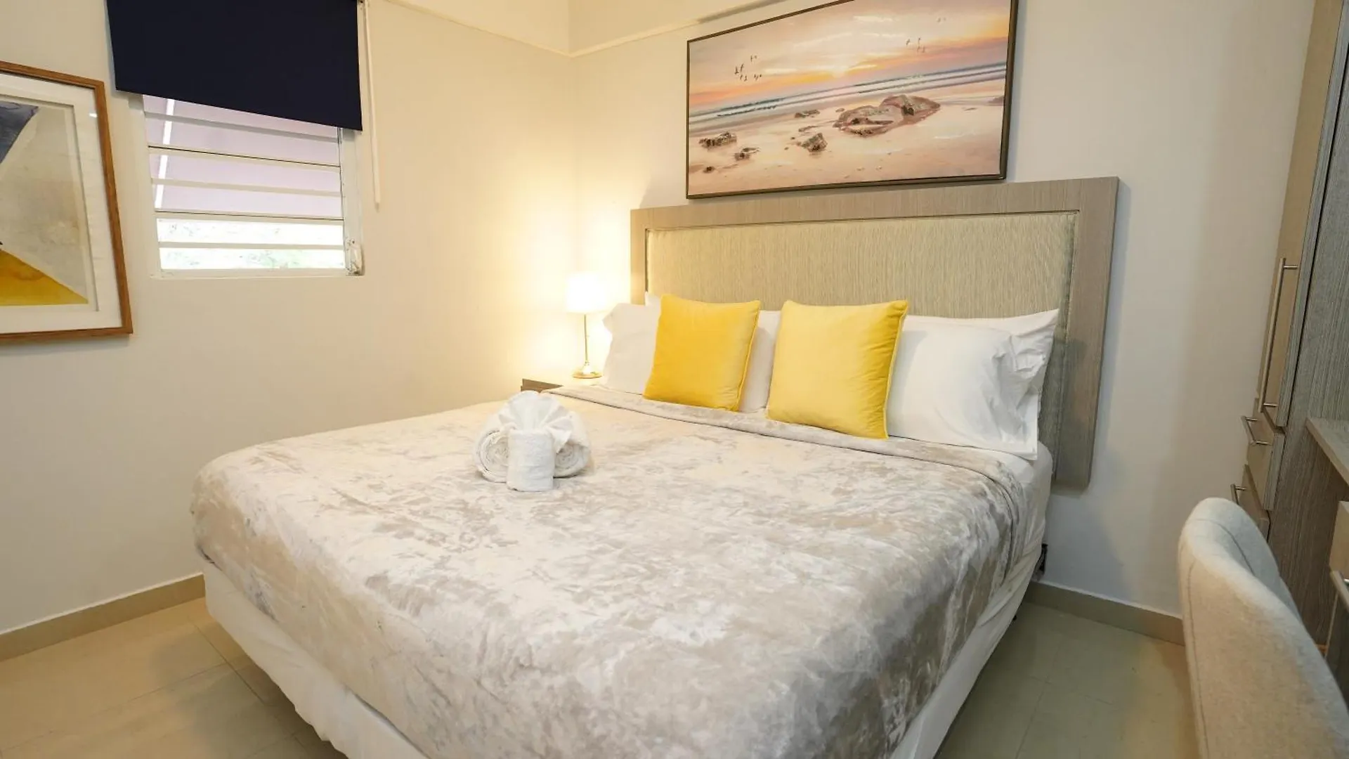 Aparthotel La Placita Suites Hotel-Suite 205 San Juan